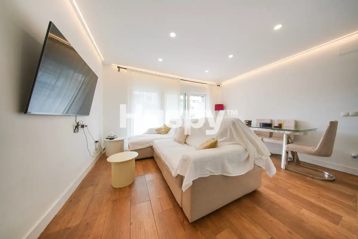 Wohnzimmer von Wohnung zum Verkauf in Norte - Universidad