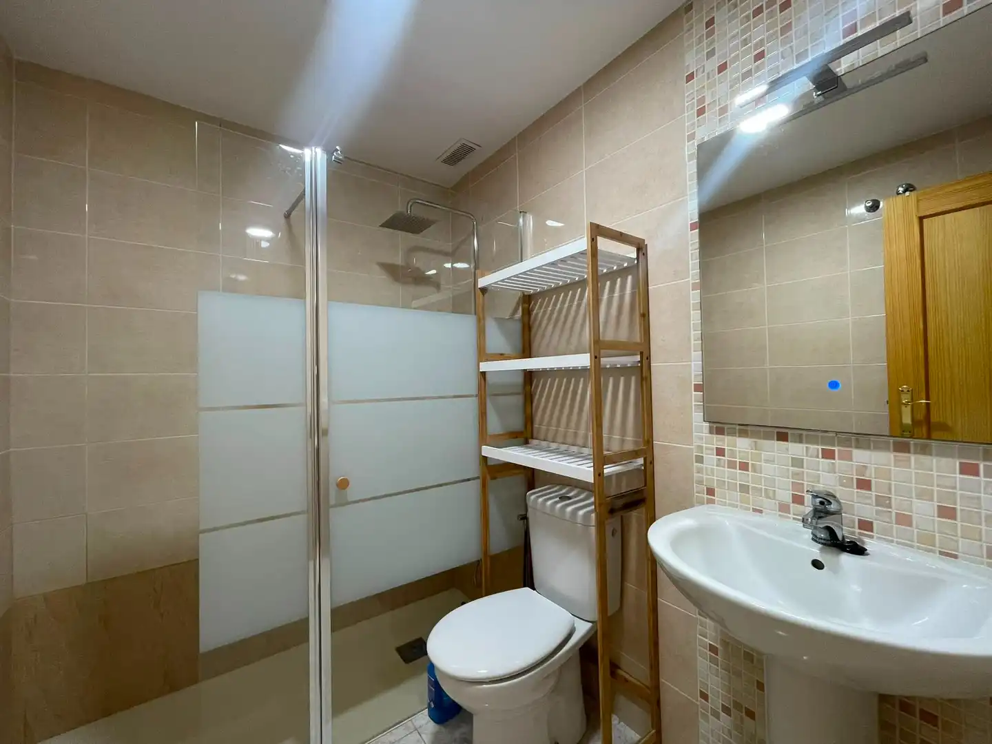 Baño de Piso en venta en Chilches / Xilxes con Aire acondicionado y Terraza