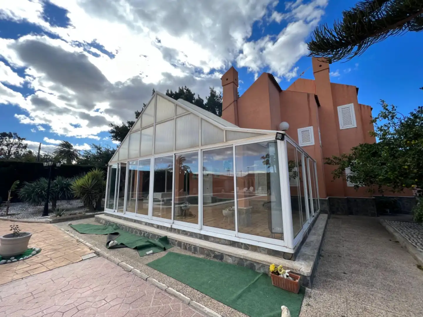 Exterior view of Houses for sale in Elche / Elx  with Heating, Terrace and Storage room