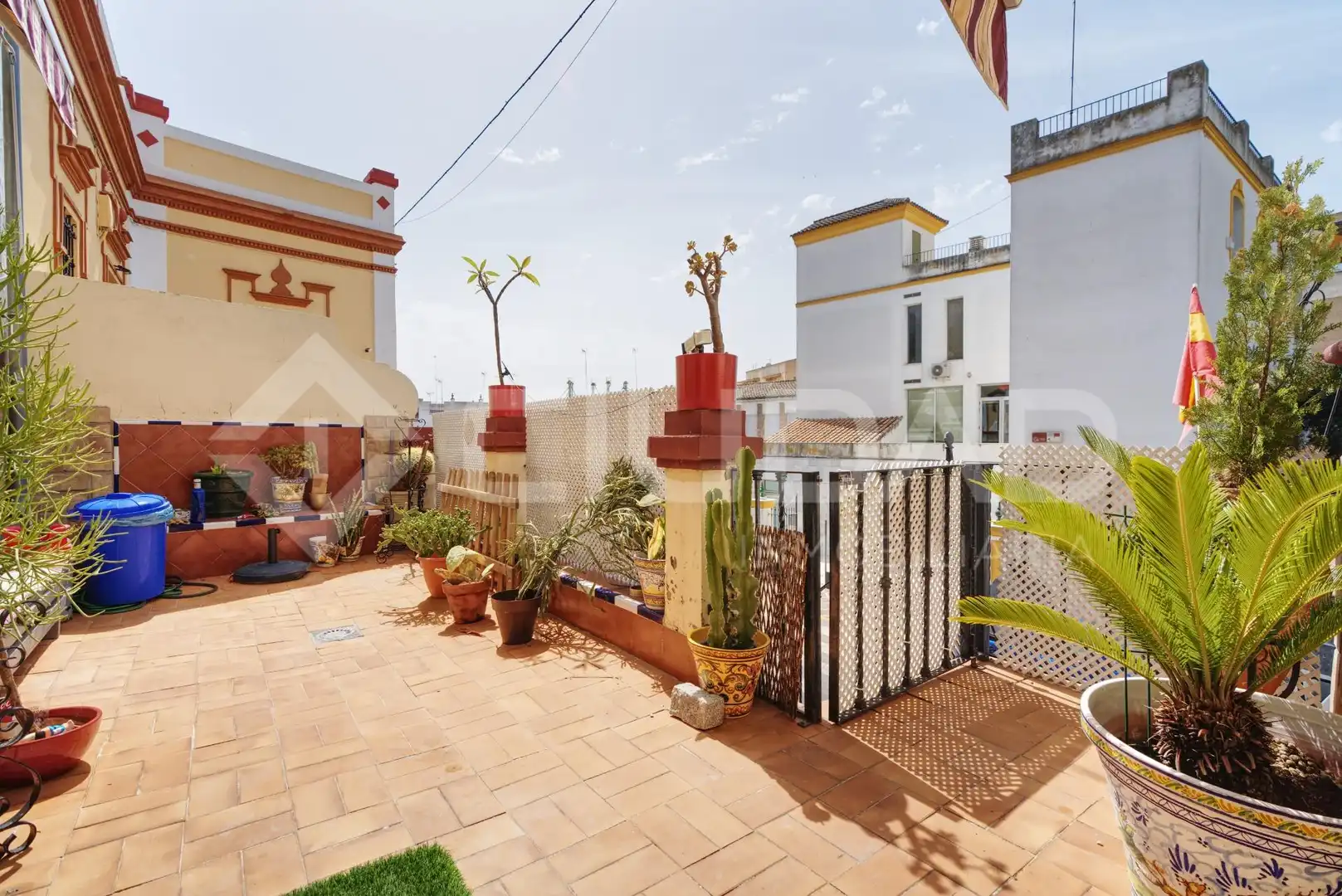 Terraza de Casa adosada en venta en San Juan de Aznalfarache con Aire acondicionado, Terraza y Trastero