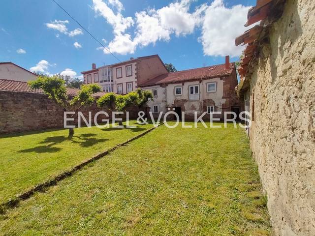 Casa-chalet en Venta en BARRIO EL TOJO en Hermandad de Campoo de Suso