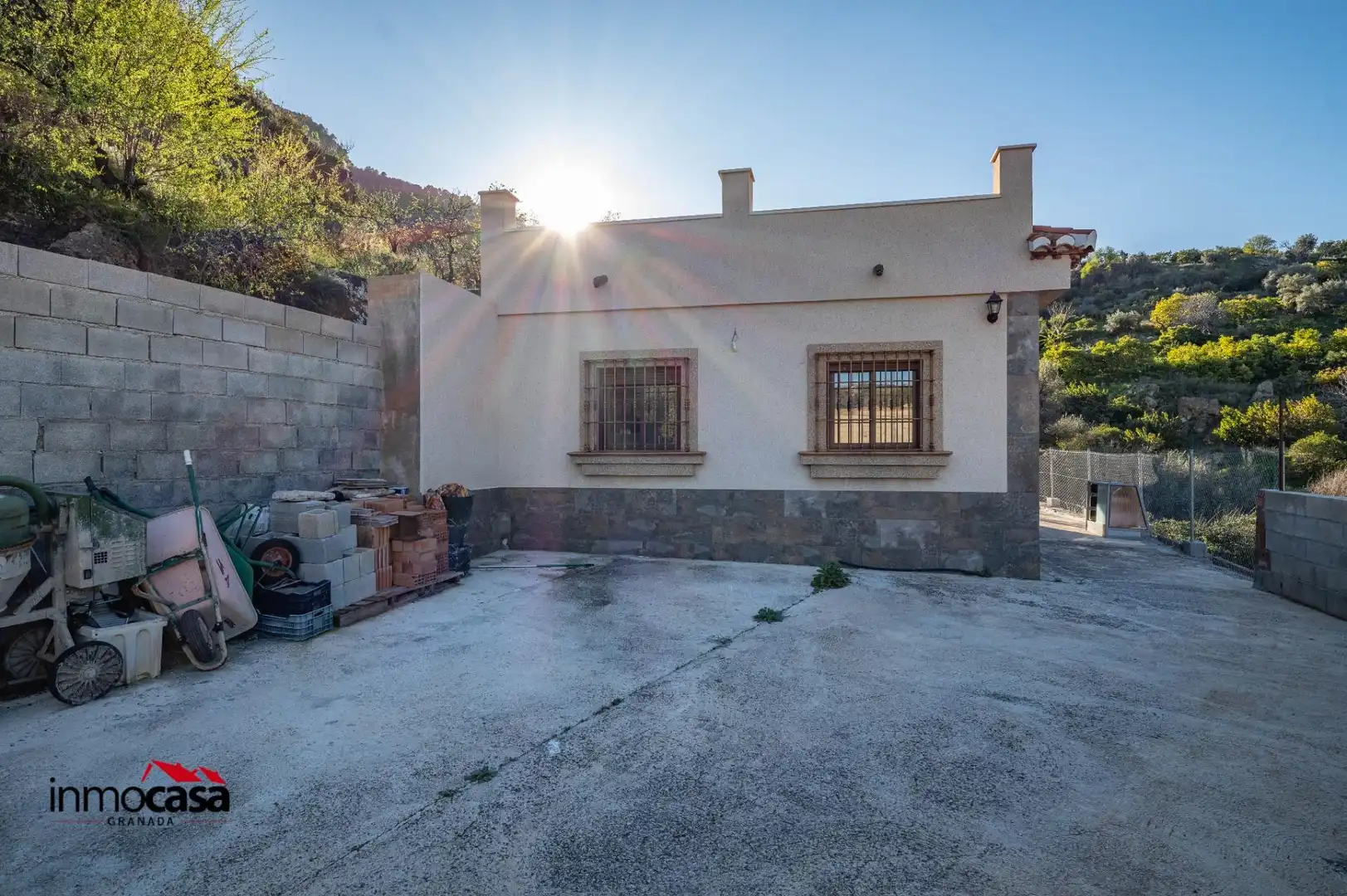 Vista exterior de Casa o chalet en venta en Los Guájares