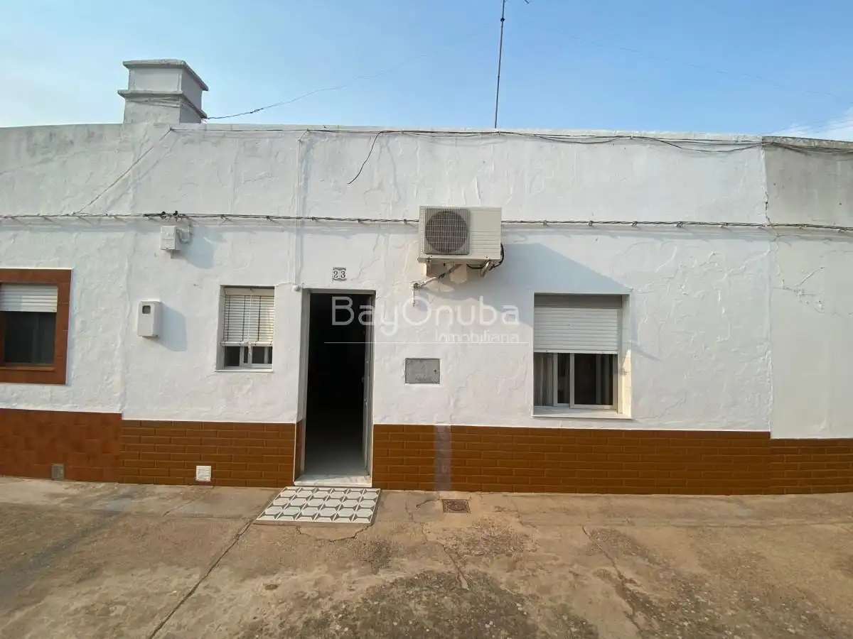 Vista exterior de Casa o chalet en venta en Alosno
