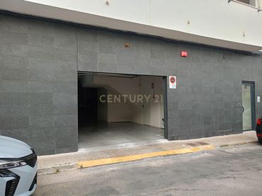 Aparcament en venda a Carrer d'Ernest Ferrando, 35, Paterna, Spain 35