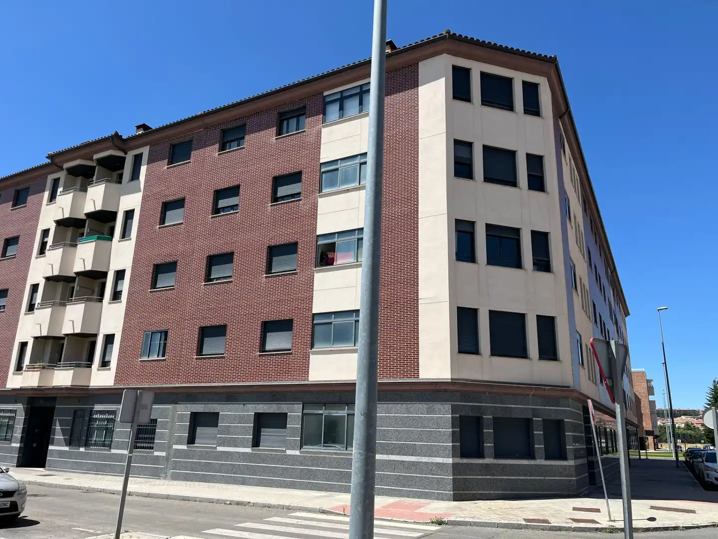 Exterior view of Garage for sale in Ávila