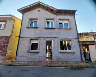 Vista exterior de Casa o xalet en venda en Avilés amb Moblat