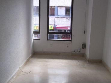 Office space to rent in Campo de la Juventud