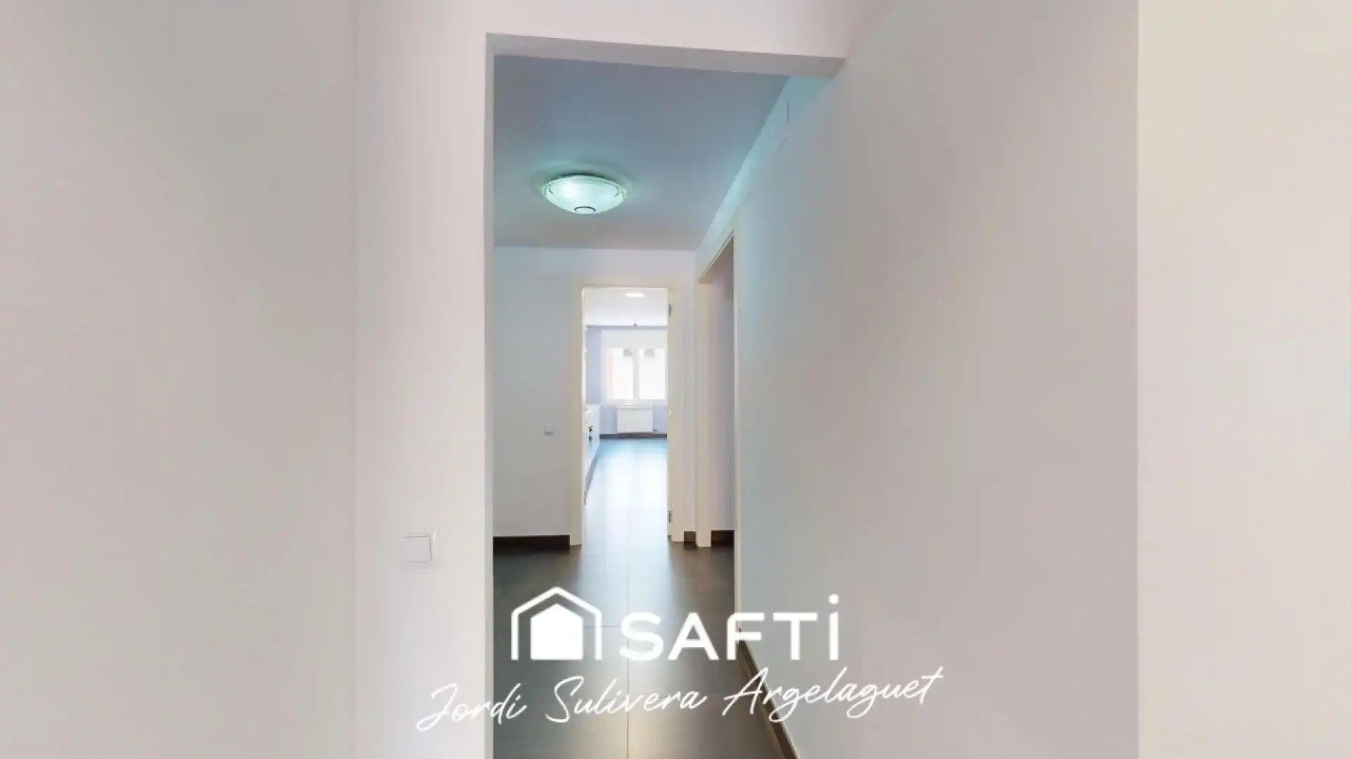 Piso en venta en Girona con Aire acondicionado, Calefacción y Terraza