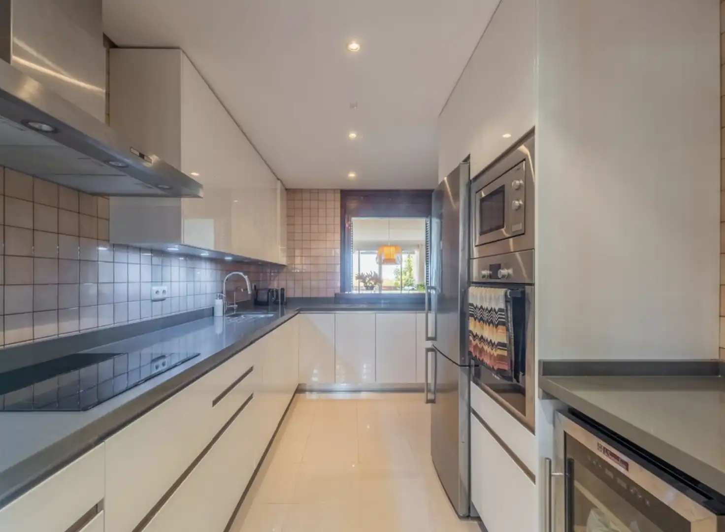Penthouse with pool for sale in Nueva Andalucía, imagen 6
