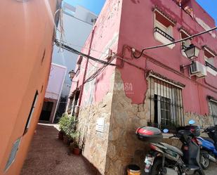 Vista exterior de Casa adosada en venda en Chiclana de la Frontera