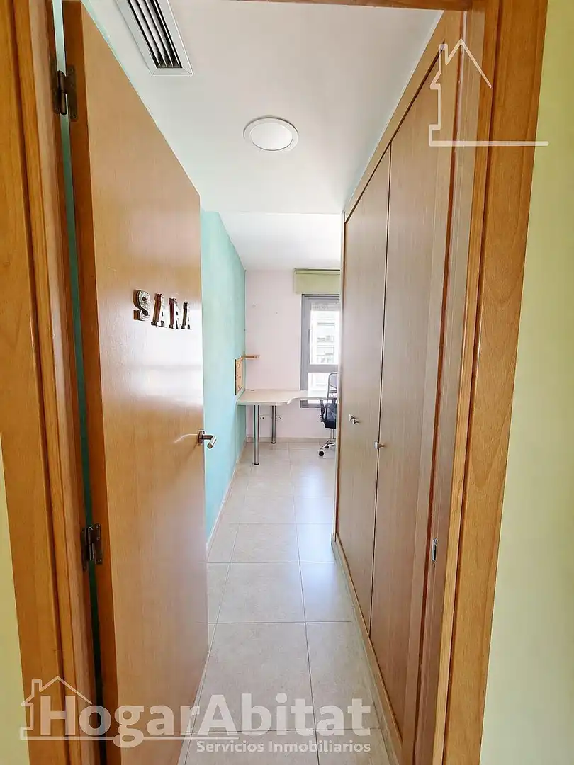 Piso en venta en Castellón de la Plana / Castelló de la Plana con Aire acondicionado, Calefacción y Jardín privado