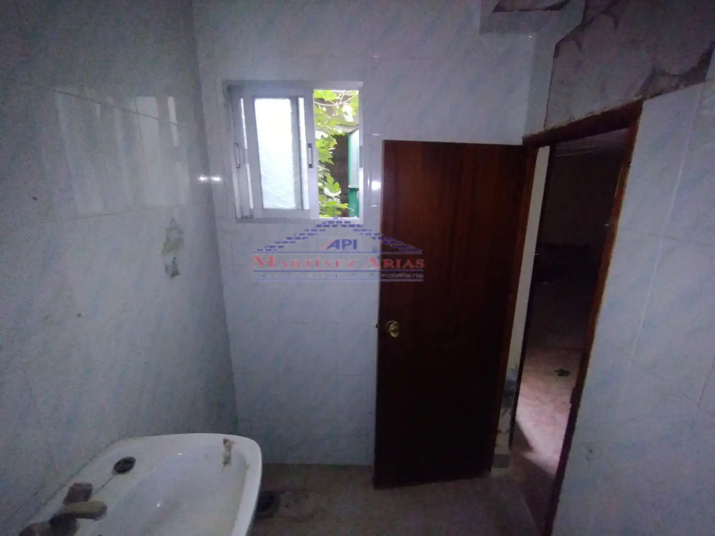 Baño de Casa adosada en venta en Navas de San Juan con Terraza, Trastero y Balcón