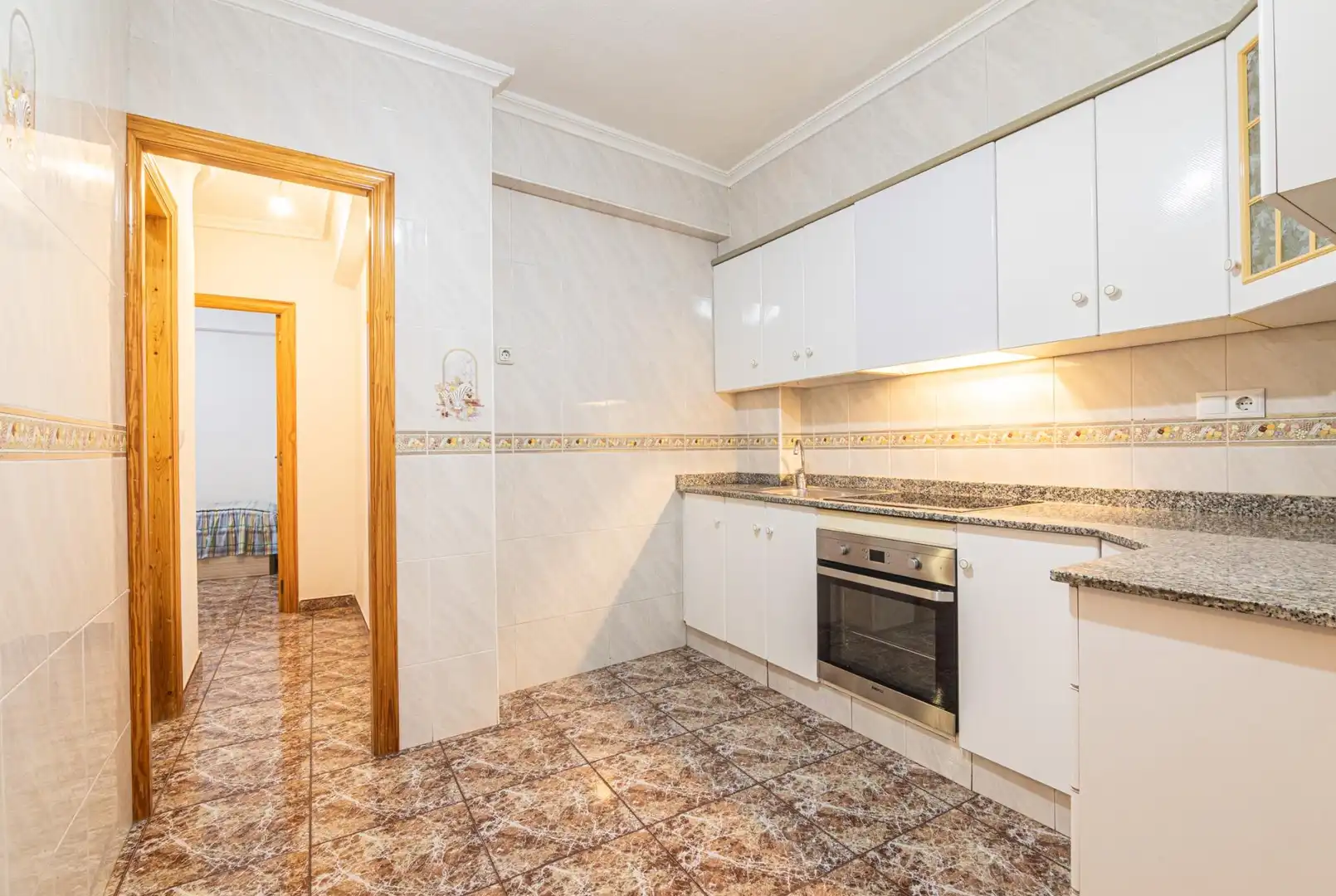 Kitchen of Flat for sale in Elche / Elx  with Air Conditioner and Balcony