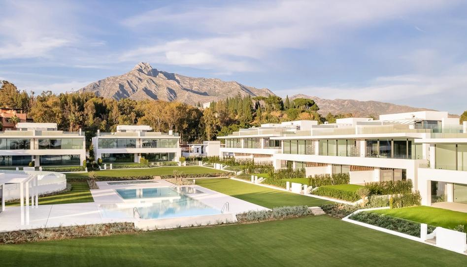 Foto 1 de Casa o chalet en venta en Carretera Carretera de Marbella a Istán, Las Lomas de Río Verde, Málaga