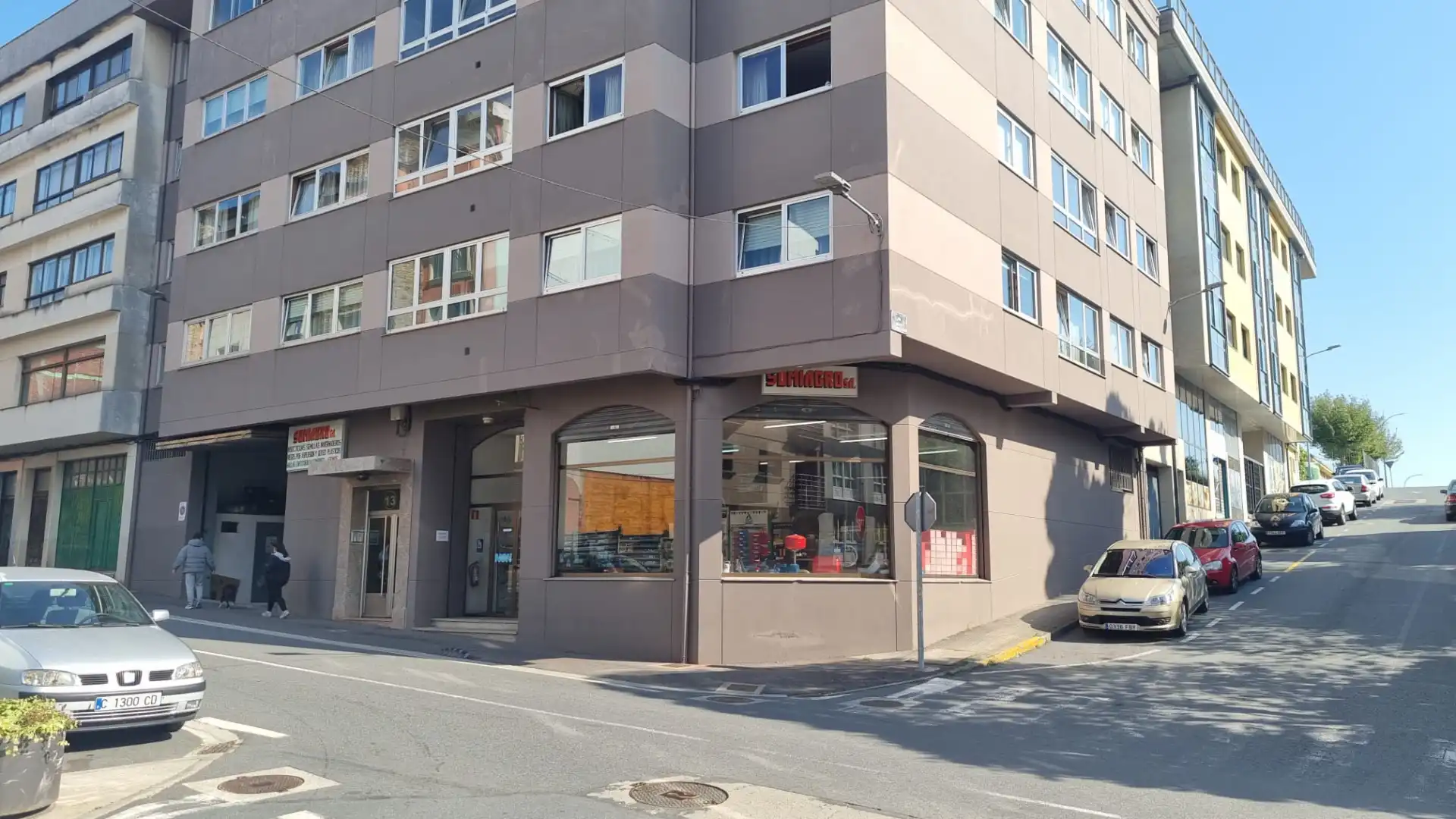 Local comercial en venta en Rúa Rosalía de Castro, imagen 5