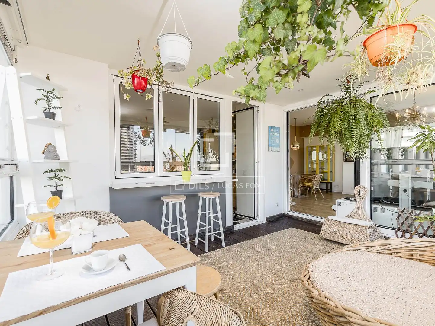 Terrasse von Wohnung zum Verkauf in Barcelona mit Klimaanlage, Heizung und Privatgarten