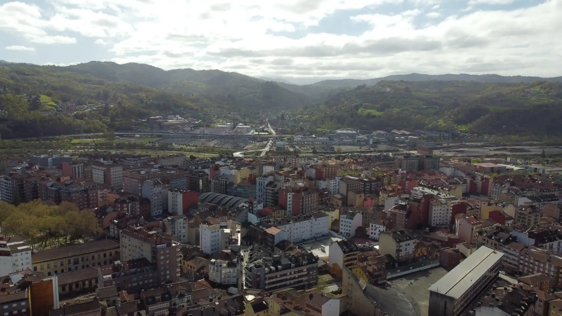 Vista exterior de Apartament en venda en Langreo amb Calefacció