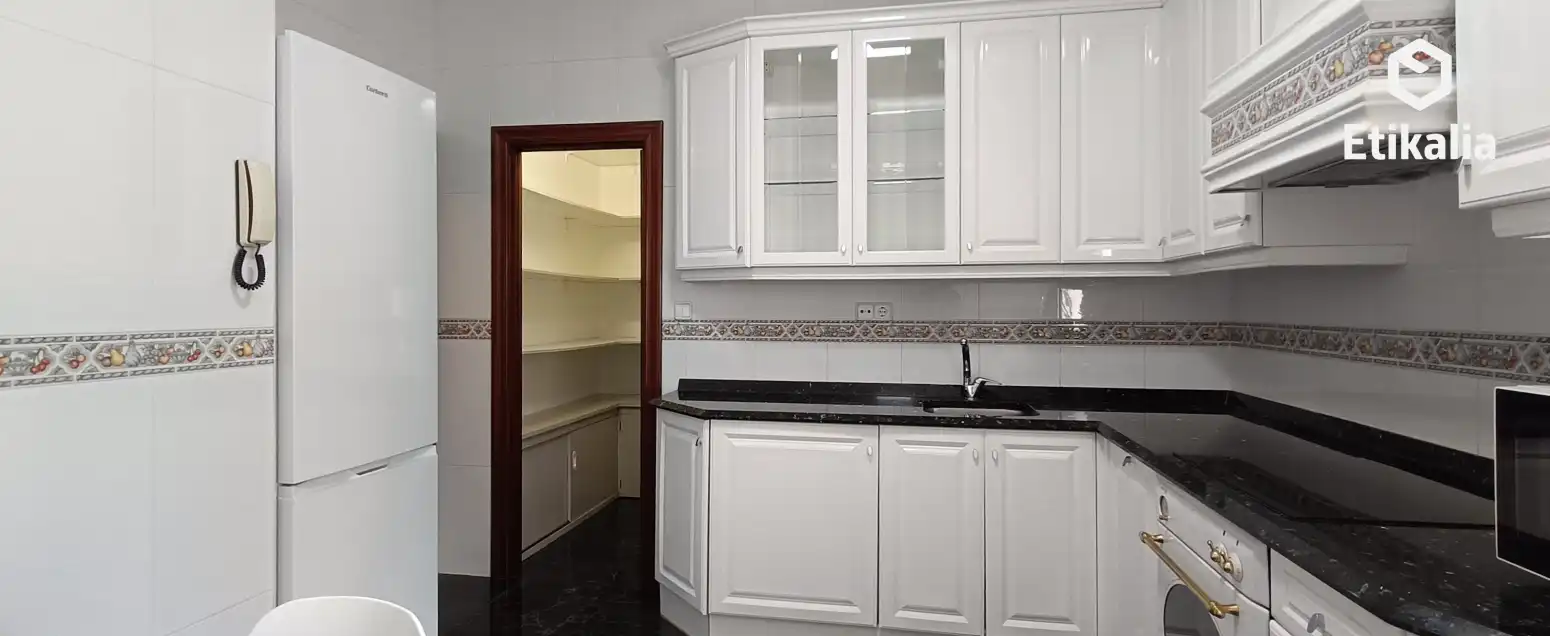 Cocina de Piso de alquiler en Areatza con Calefacción y Terraza