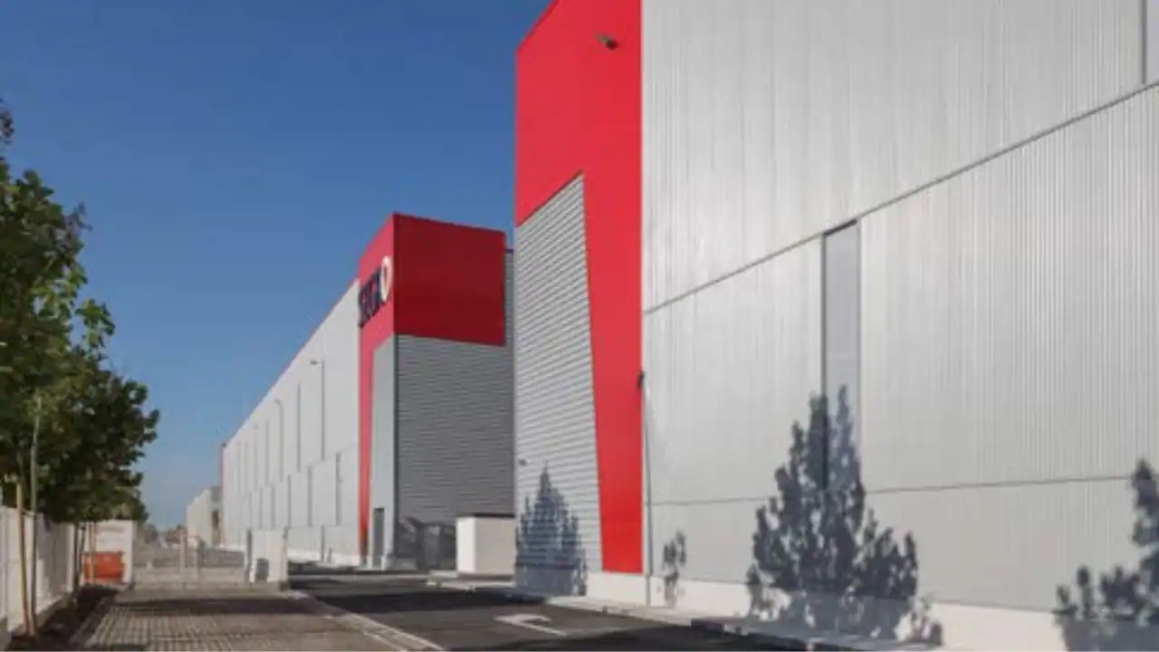 Nave industrial in affitto a Calle Rosalind Franklin 16, imagen 4