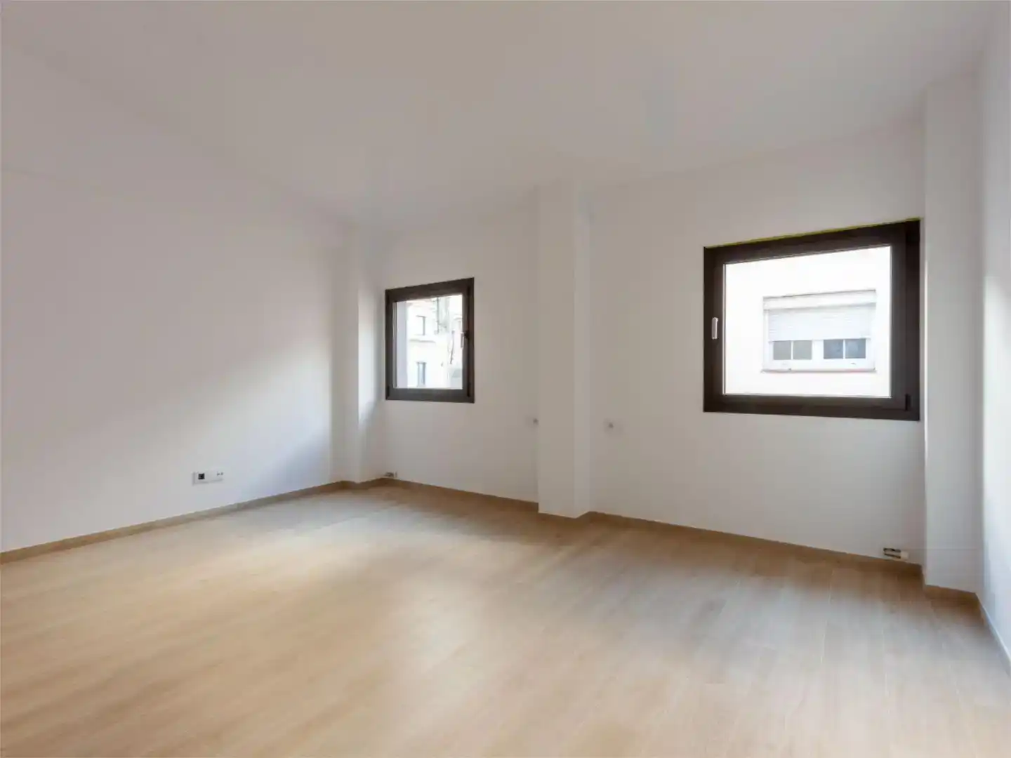 Habitación de Casa adosada en venta en Terrassa