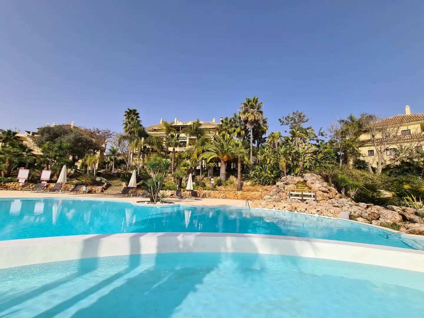 Apartments for rent in Sotogrande Alto