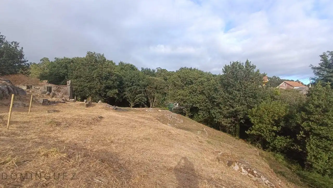 Finca rústica en venda en Redondela amb Calefacció i Jardí privat