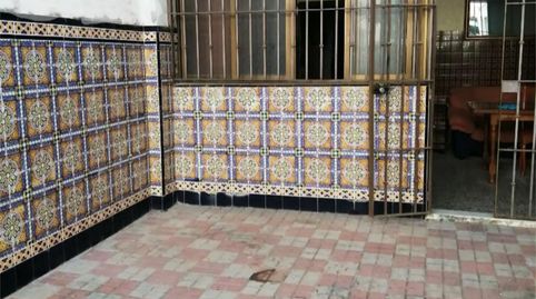 Foto 3 de Casa o chalet en venta en Calle Real de Utrera, 99, Centro - Doña Mercedes, Dos Hermanas