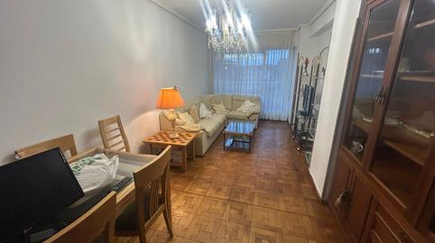 Foto 4 de Piso de alquiler en Poeta Jose Luis Hidalgo, El Parque - Zapatón, Torrelavega