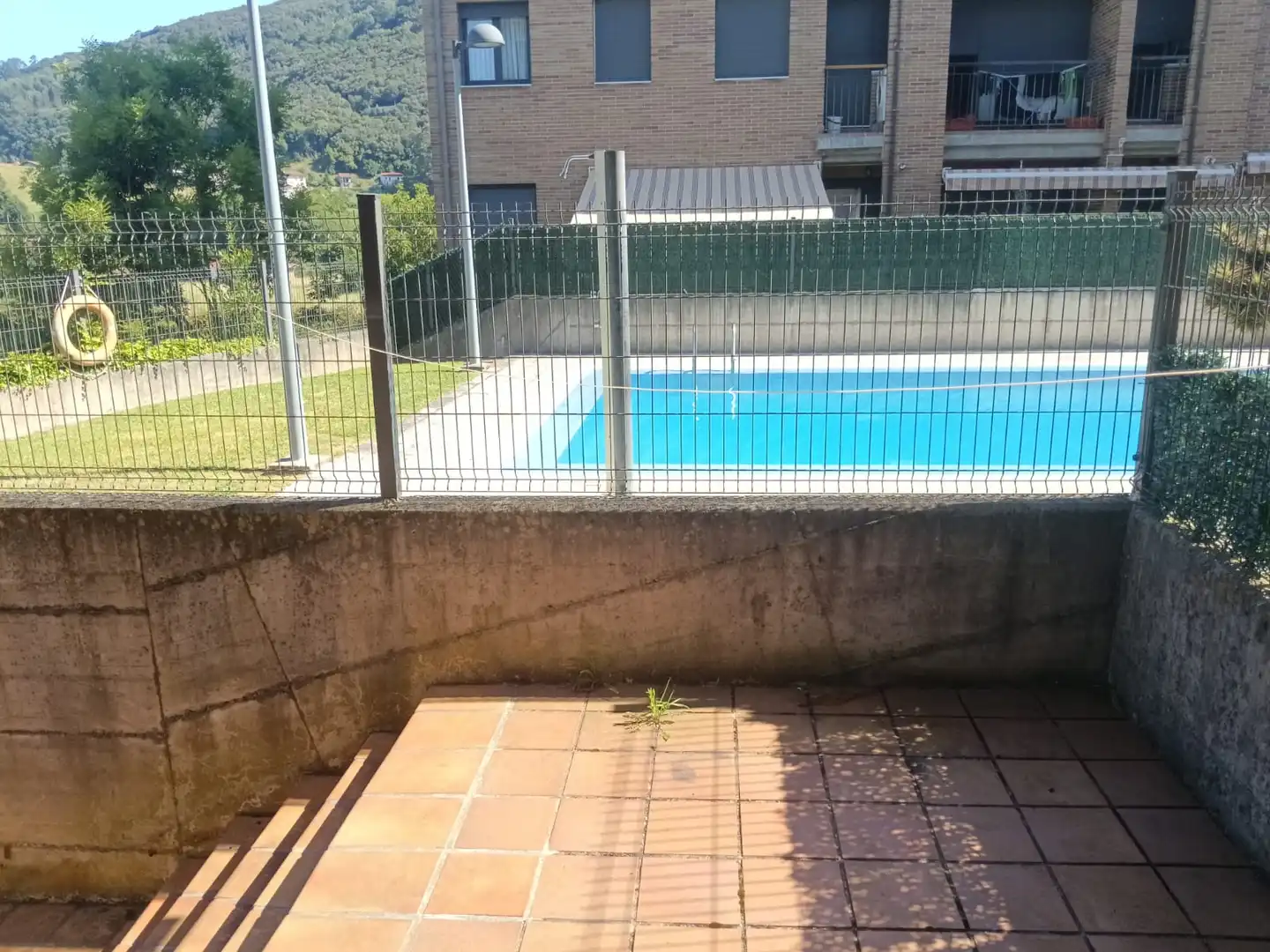 Schwimmbecken von Wohnung zum Verkauf in Limpias mit Heizung, Terrasse und Abstellraum