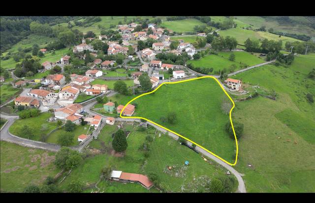 Terreno en Venta en Valdáliga