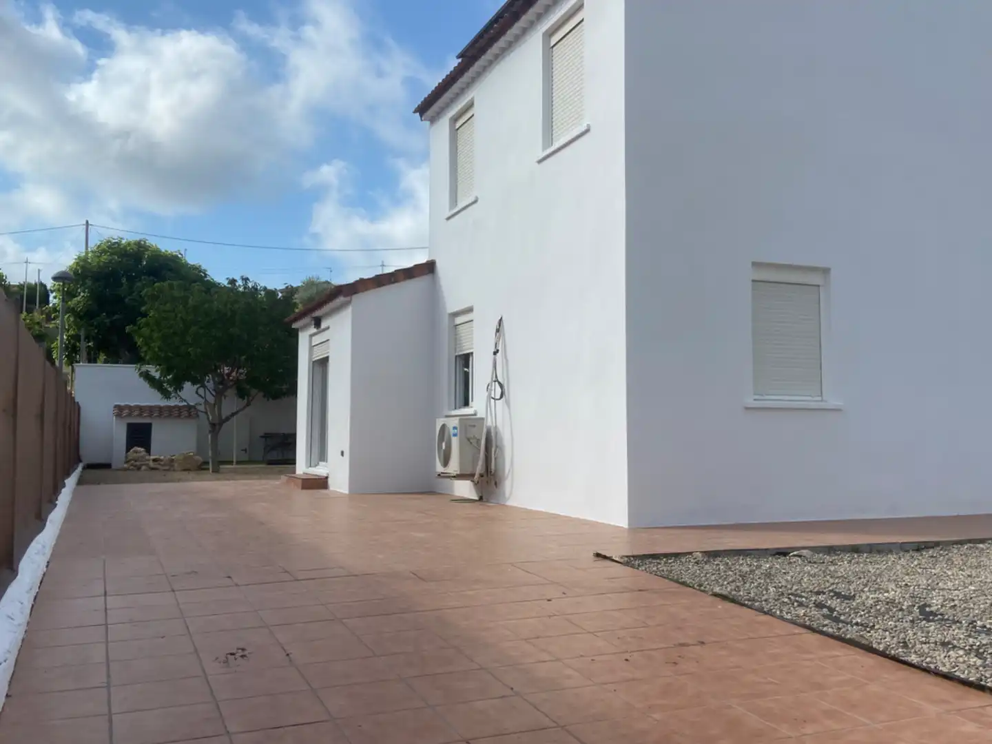 Vista exterior de Casa o xalet en venda en Calafell amb Aire condicionat, Calefacció i Jardí privat