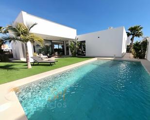 Piscina de Casa o xalet en venda en Cartagena amb Aire condicionat, Jardí privat i Terrassa