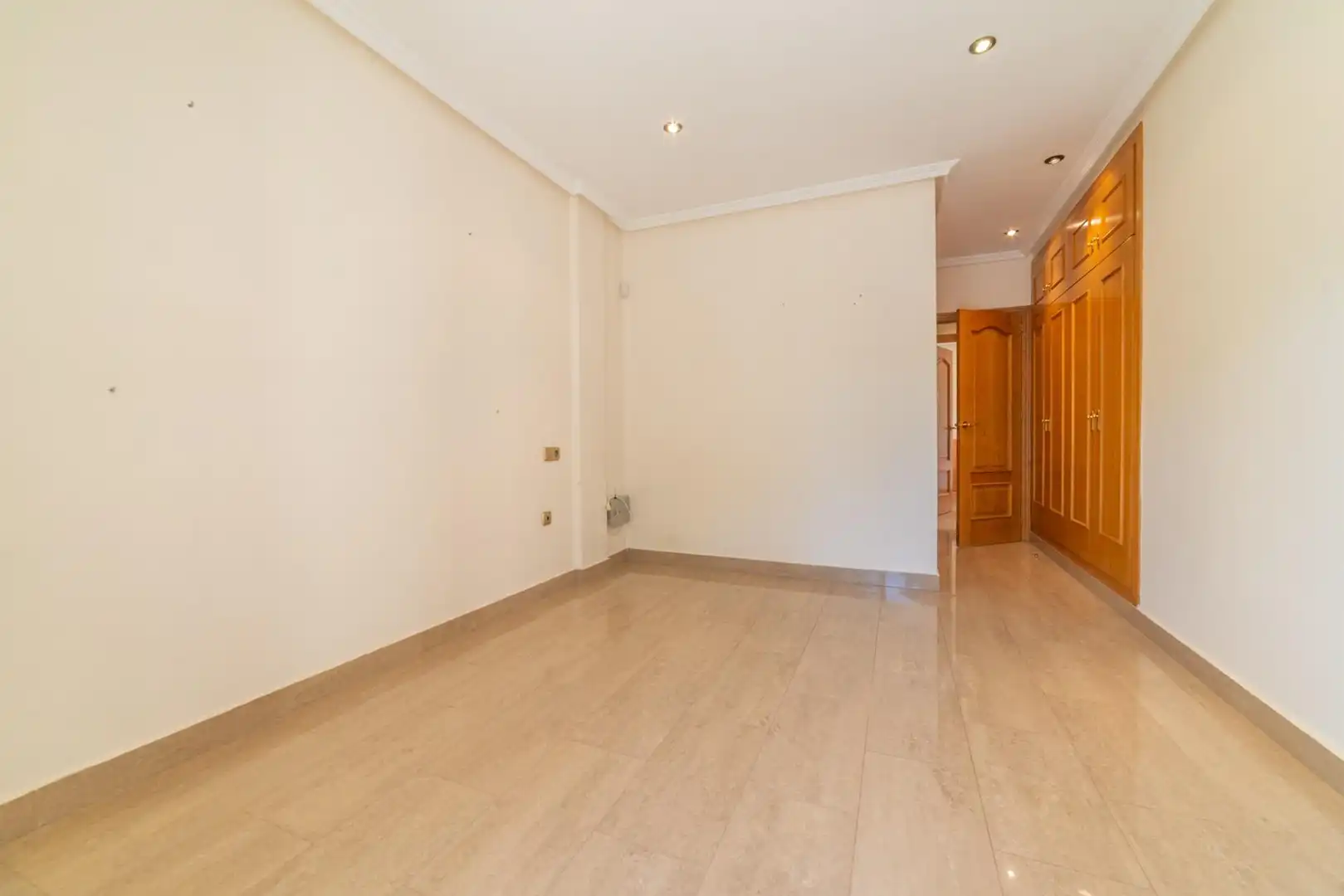 Doppelhaushälfte mit Terrasse zum Verkauf in Calle de Azorín, imagen 27