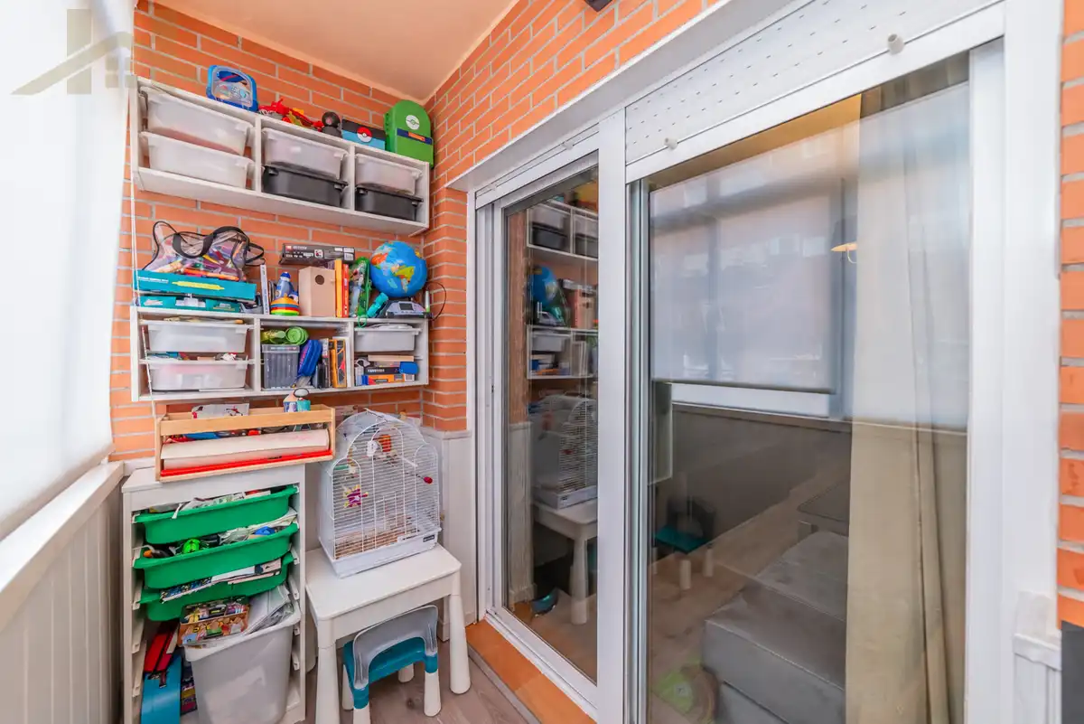 Flat for sale in Valdemoro  with Air Conditioner, Storage room and Community pool