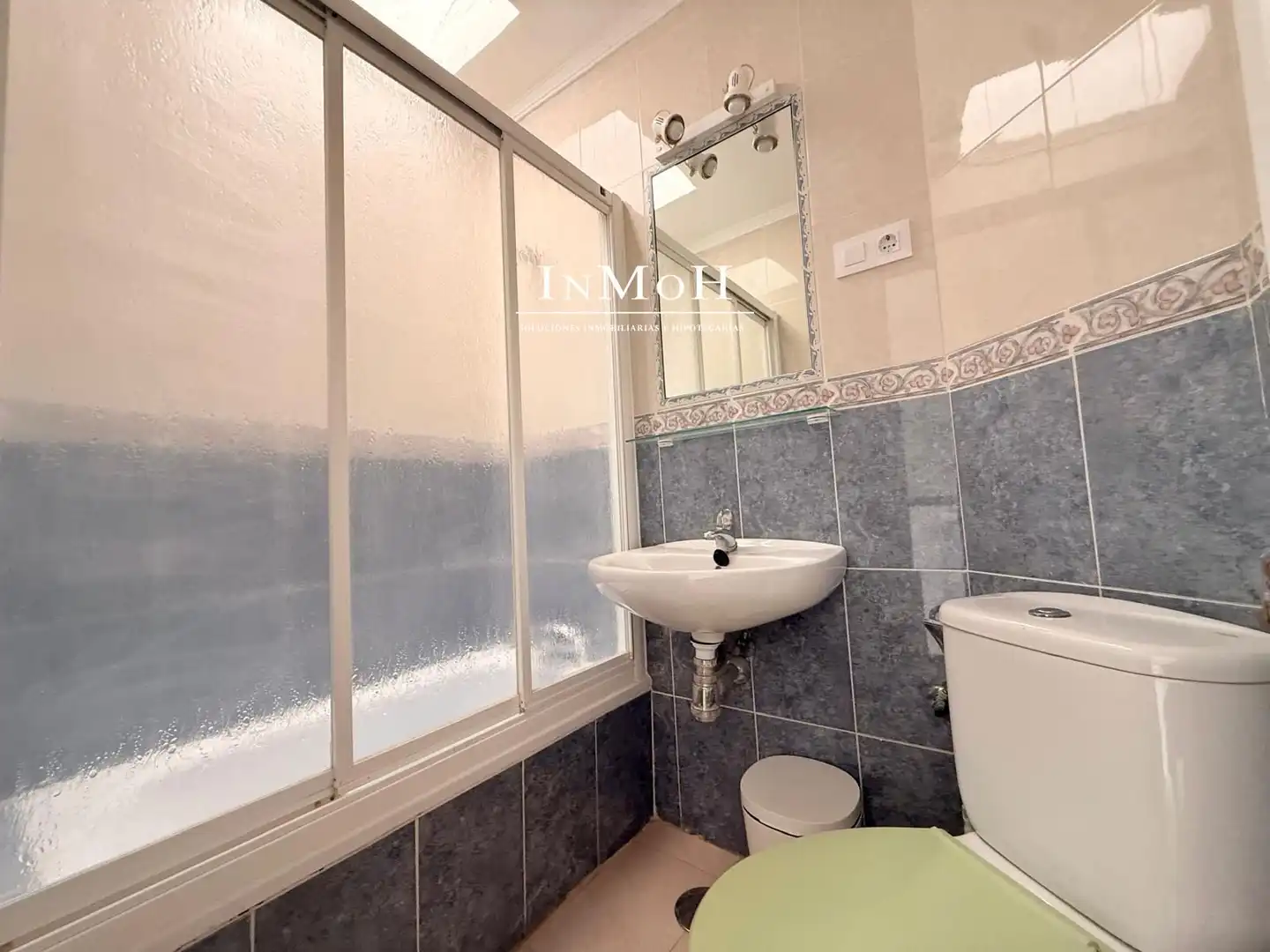 Baño de Casa adosada en venta en San Fernando con Balcón y Alarma