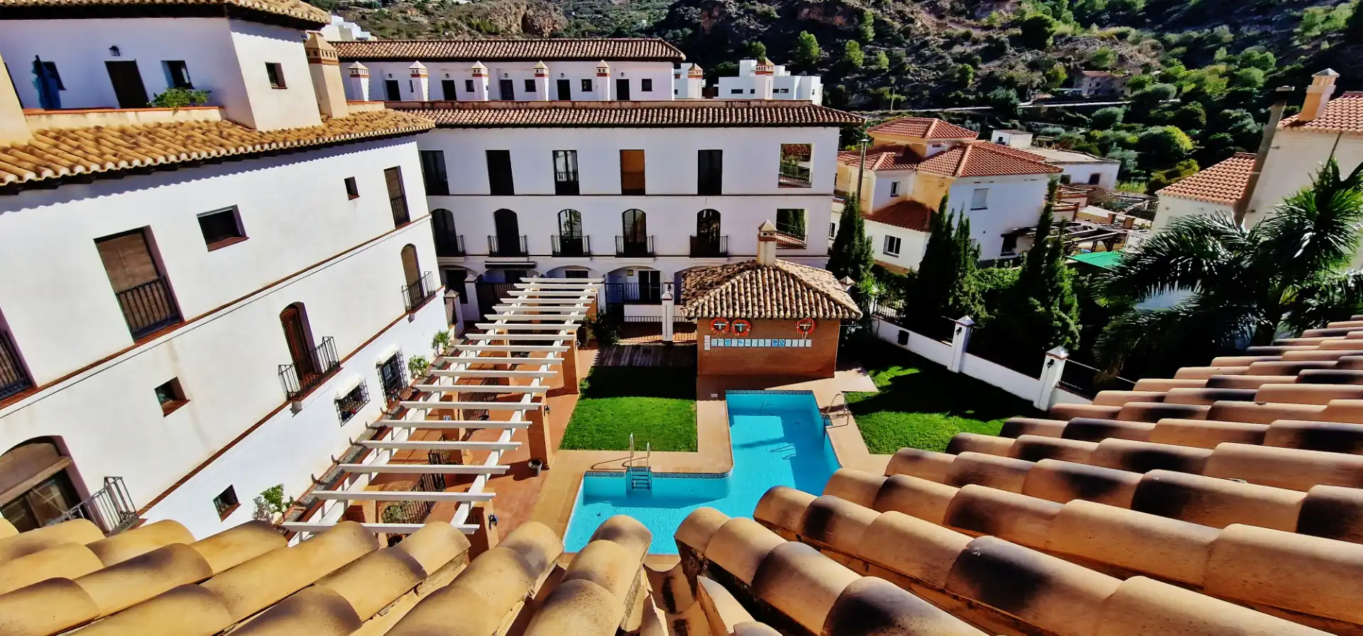 Garten von Wohnungen zur Miete in Vélez de Benaudalla mit Klimaanlage, Heizung und Terrasse