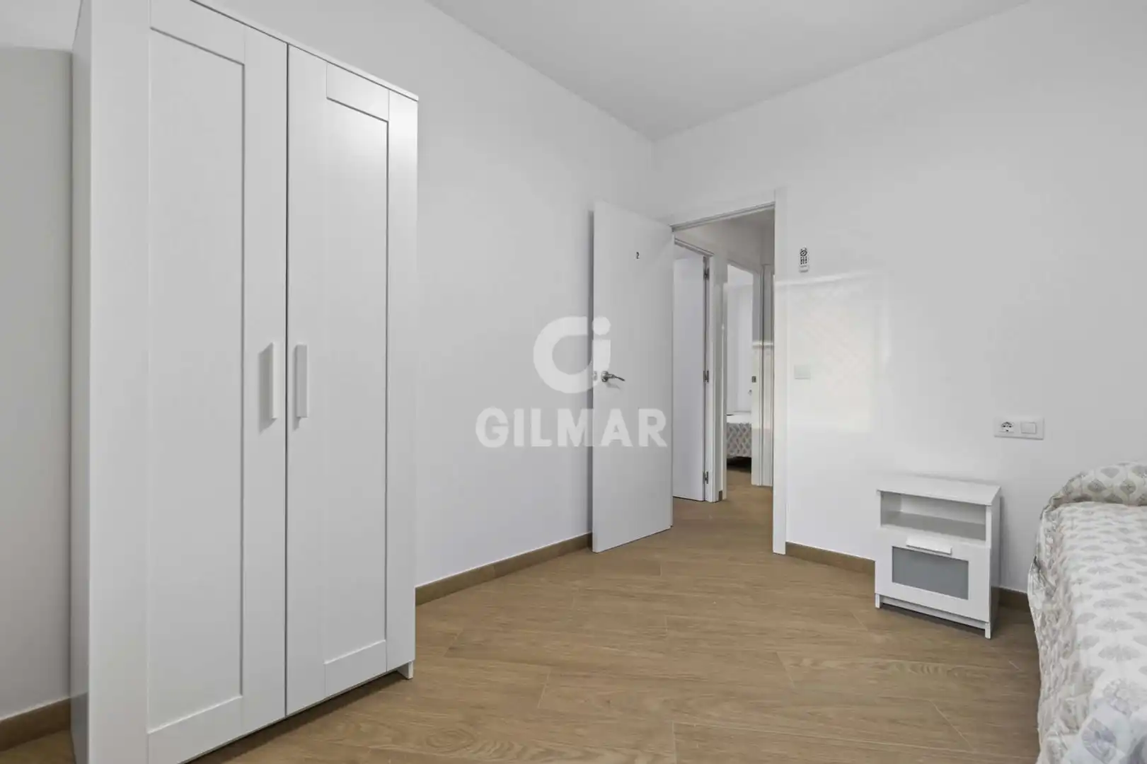 Habitación de Piso en venta en Sevilla con Calefacción y Jardín privado
