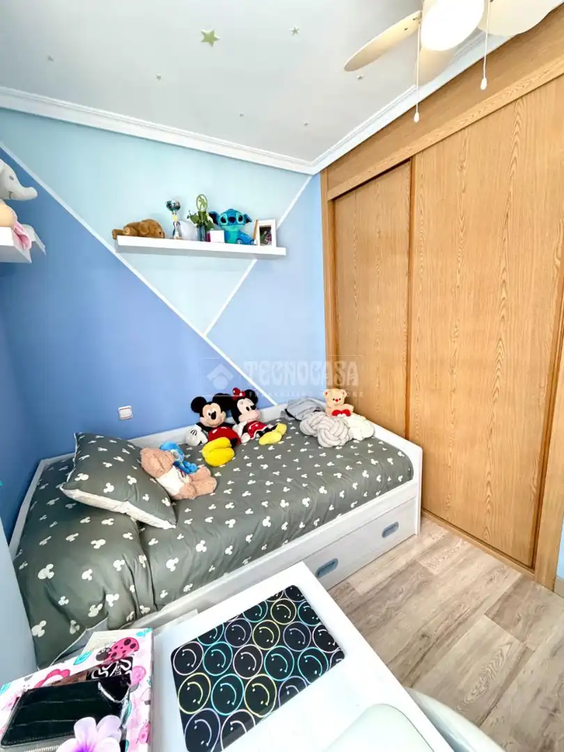 Bedroom of Flat for sale in Arganda del Rey  with Air Conditioner, Heating and Parquet flooring