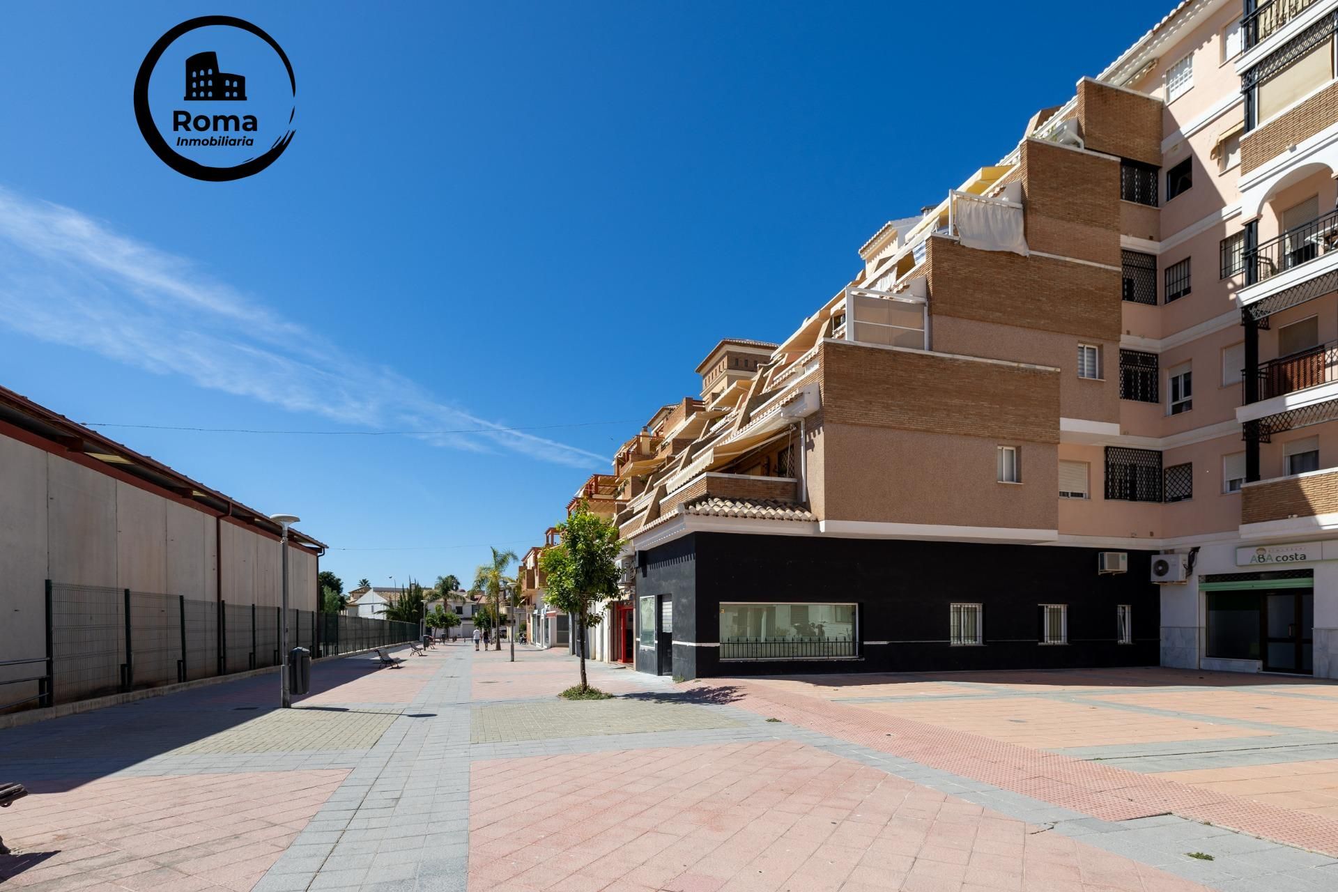 Vista exterior de Pis en venda en Almuñécar