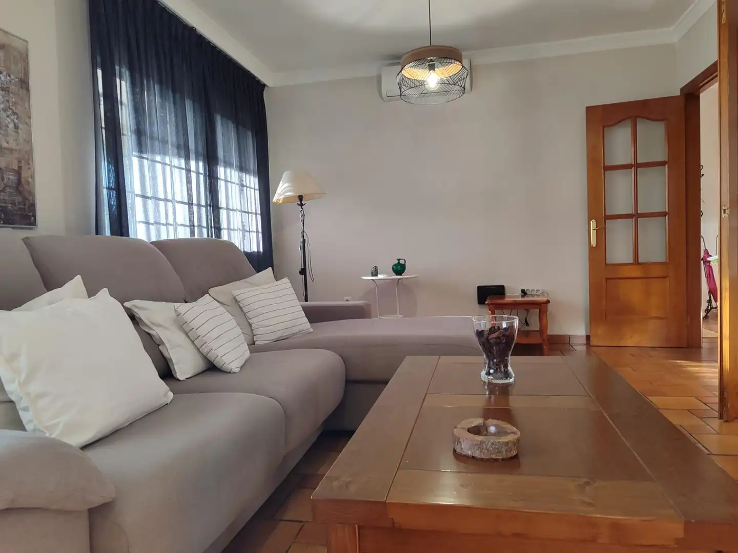 Sala d'estar de Casa o xalet en venda en Algeciras