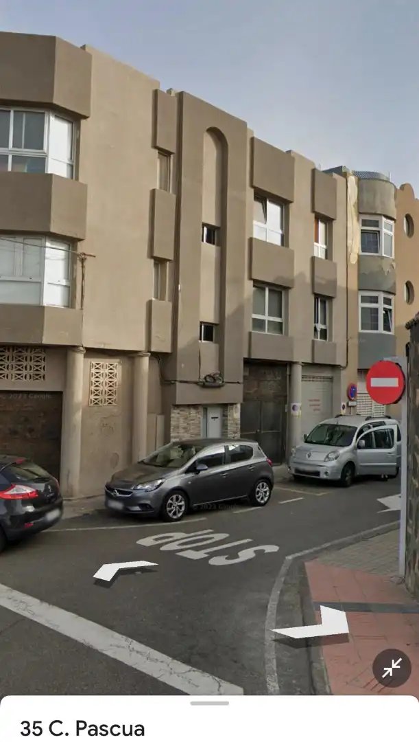 Vista exterior de Piso de alquiler en Telde con Amueblado, Horno y Lavadora