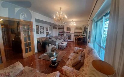 Living room of Flat for sale in  Granada Capital  with Air Conditioner, Heating and Terrace