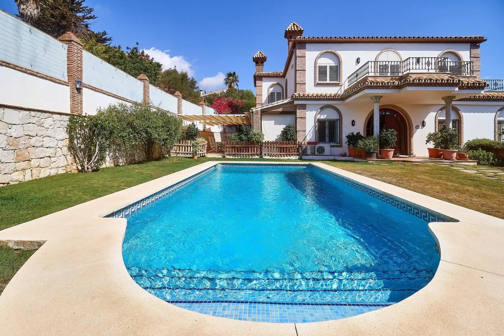 Villa con terrazza in vendita a Mijas pueblo