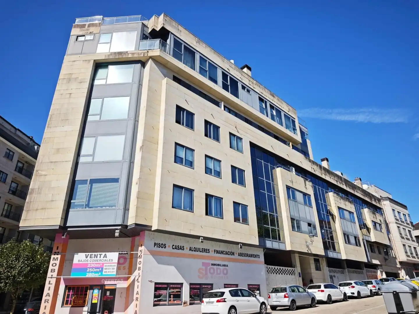 Flat with lift for sale in Castiñeira 32