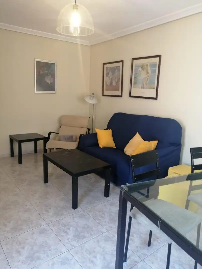 Piso de alquiler en Barrio Blanco
