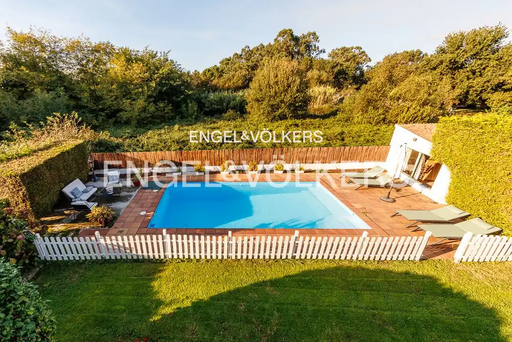 Swimming pool of Houses for sale in Vigo   with Heating, Private garden and Terrace