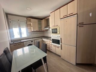 Apartment to rent in Calle Serranos, Casco Antiguo
