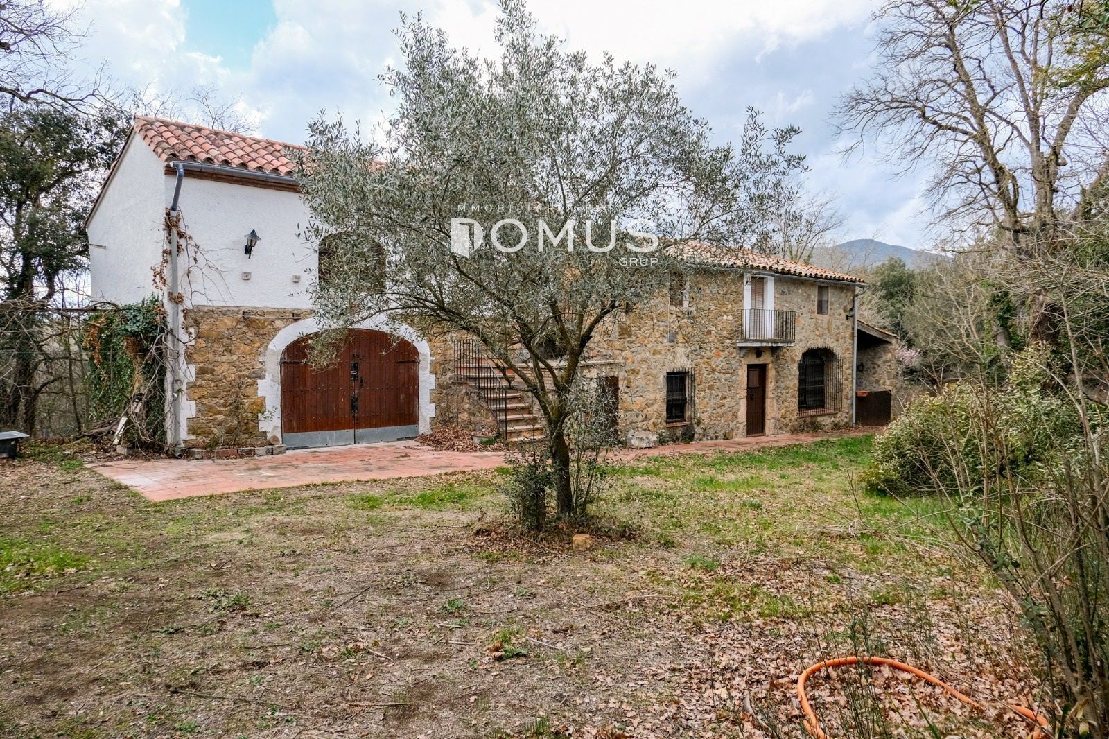 Vista exterior de Finca rústica en venda en Maià de Montcal amb Calefacció i Traster