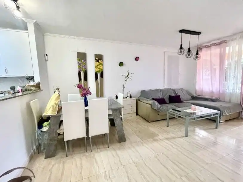 Living room of Houses for sale in Calpe / Calp  with Air Conditioner, Heating and Private garden