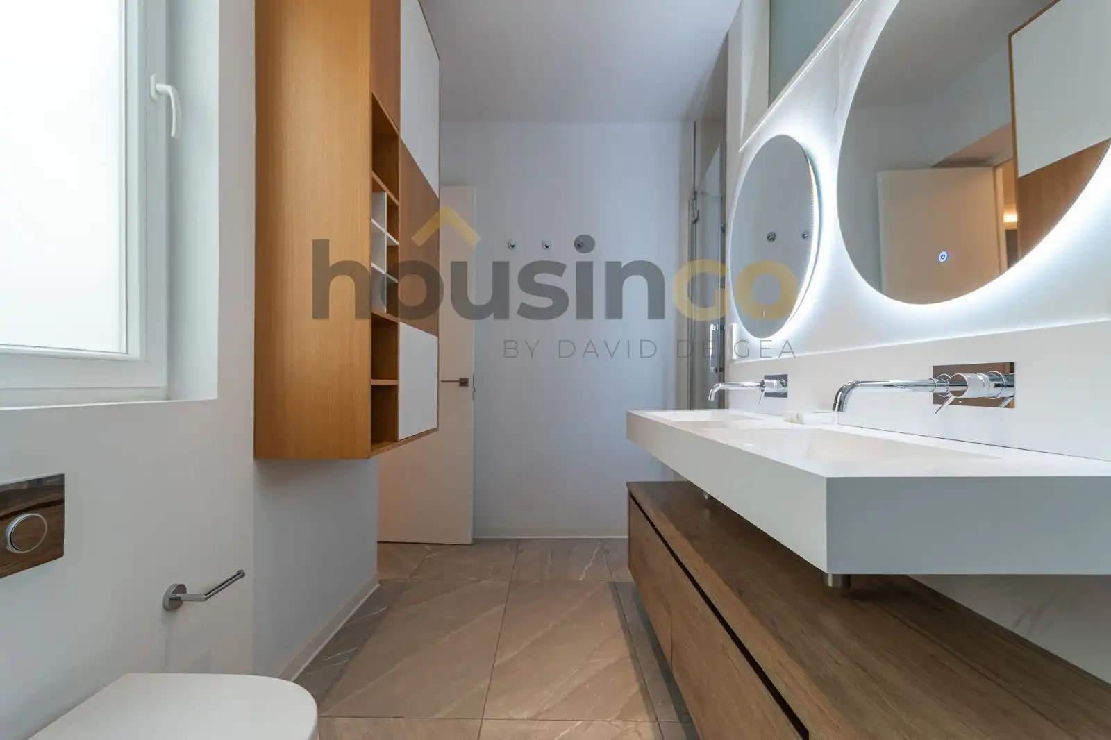 Badezimmer von Wohnung zur Miete in Madrid mit Klimaanlage, Heizung und Abstellraum